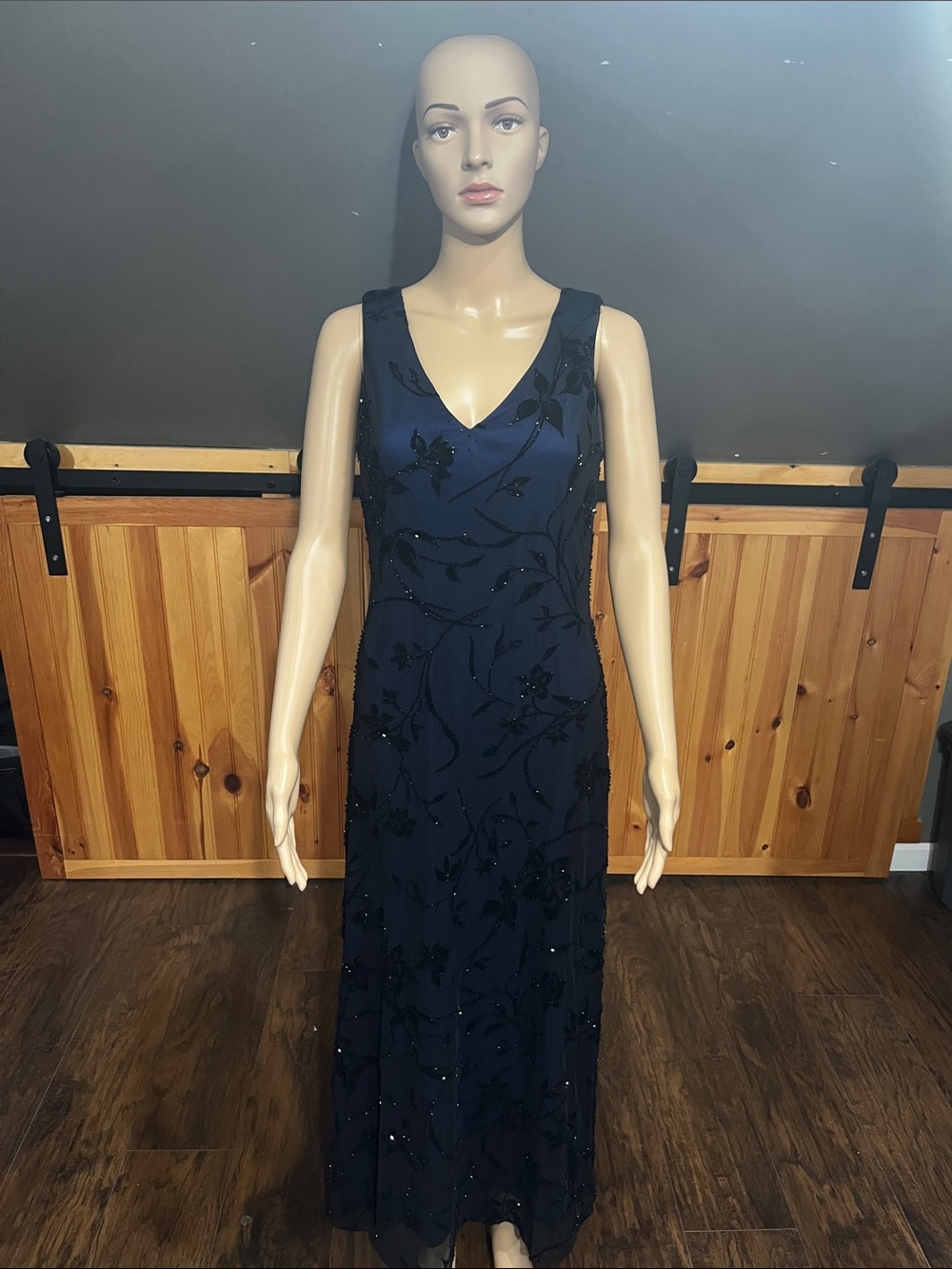 Navy Sleeveless V-Neck Beaded Evening Dress
